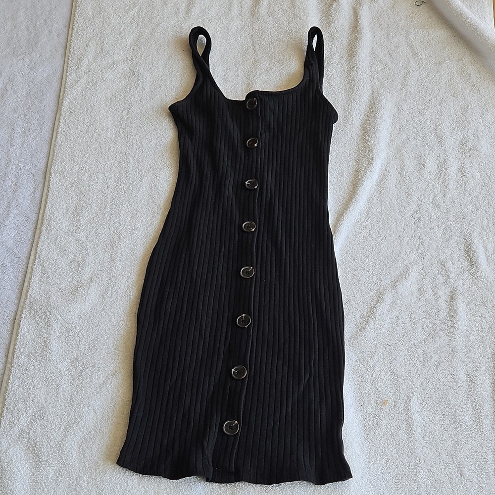Active USA Black Strappy Sleeveless Bodycon Dress Ribbed Knit Button‎ Small